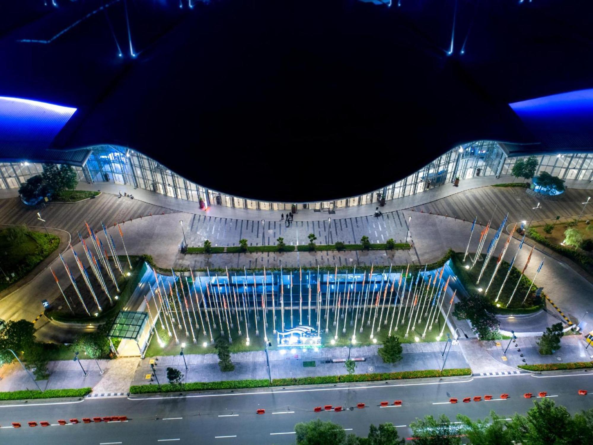 Super Oyo Townhouse Oak Hotel Fiducia Serpong Exteriör bild